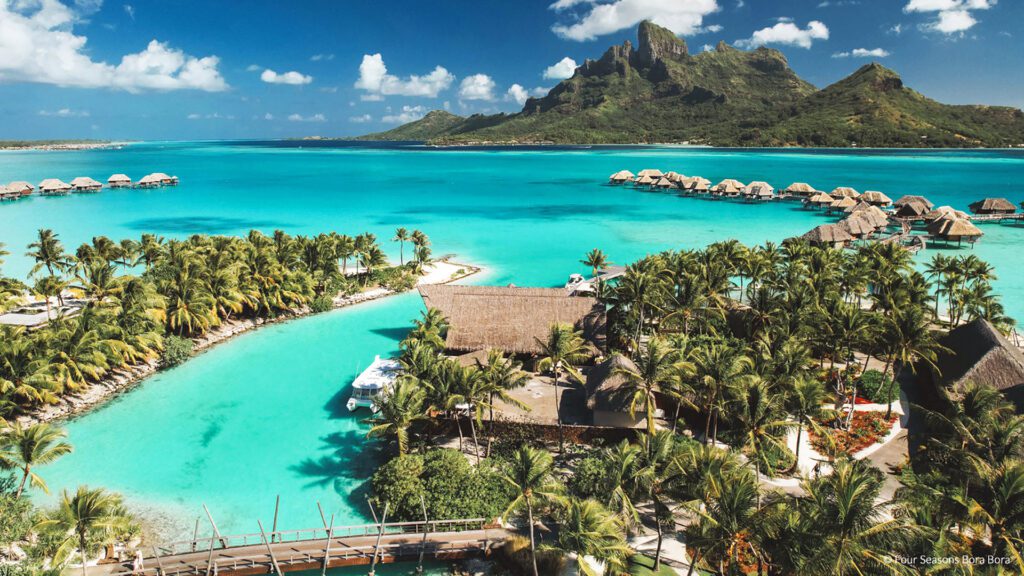 Explore Tahiti: Paradise Awaits